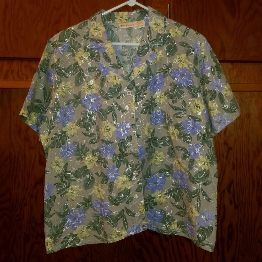 Bobbie Brooks Woman Button Down Shirt 14W/16W